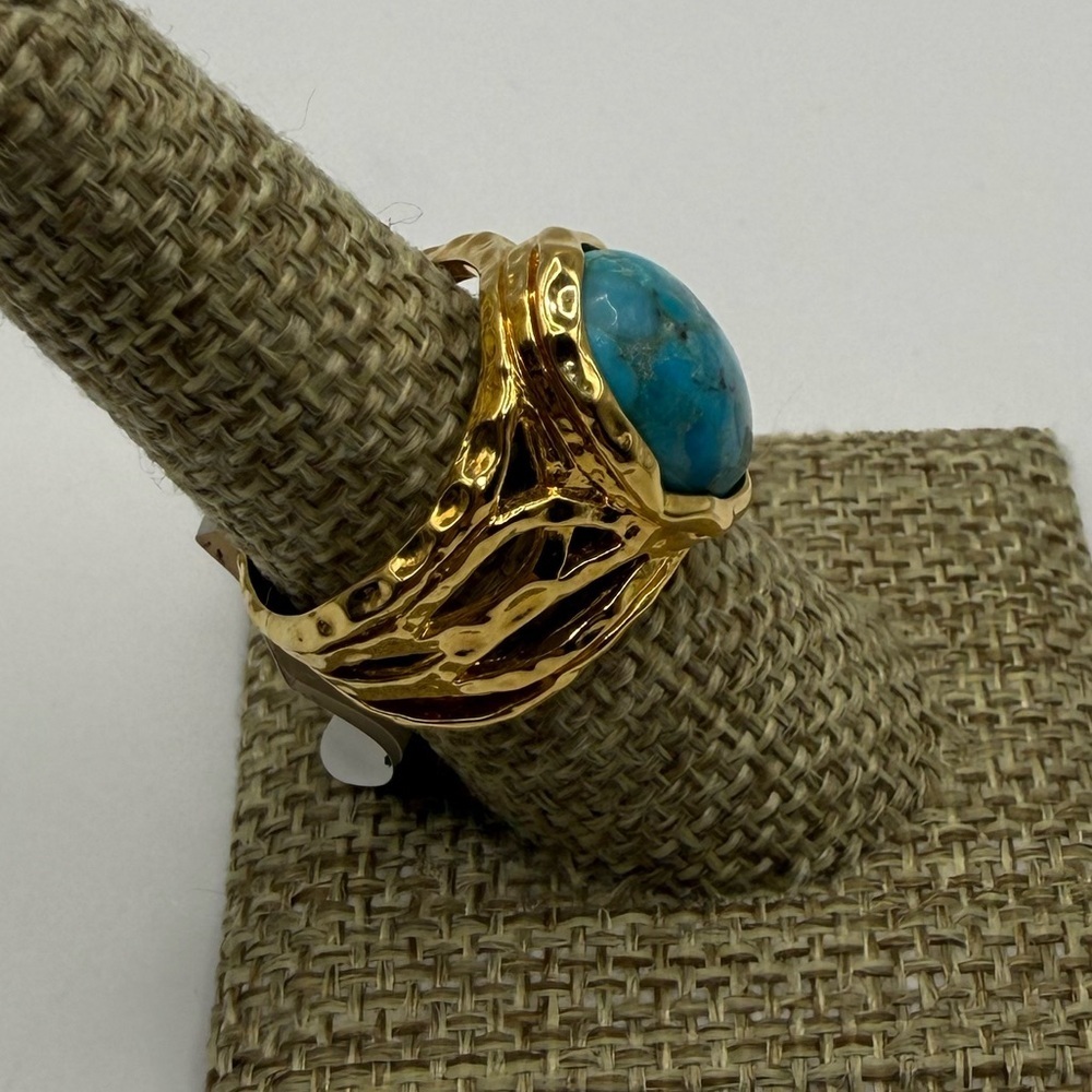 Italian B Italy Gold Tone Turquoise Ring Size 7.75 - Picture 2 of 4